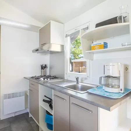 Holiday home Mobilhome 4 Personnes *